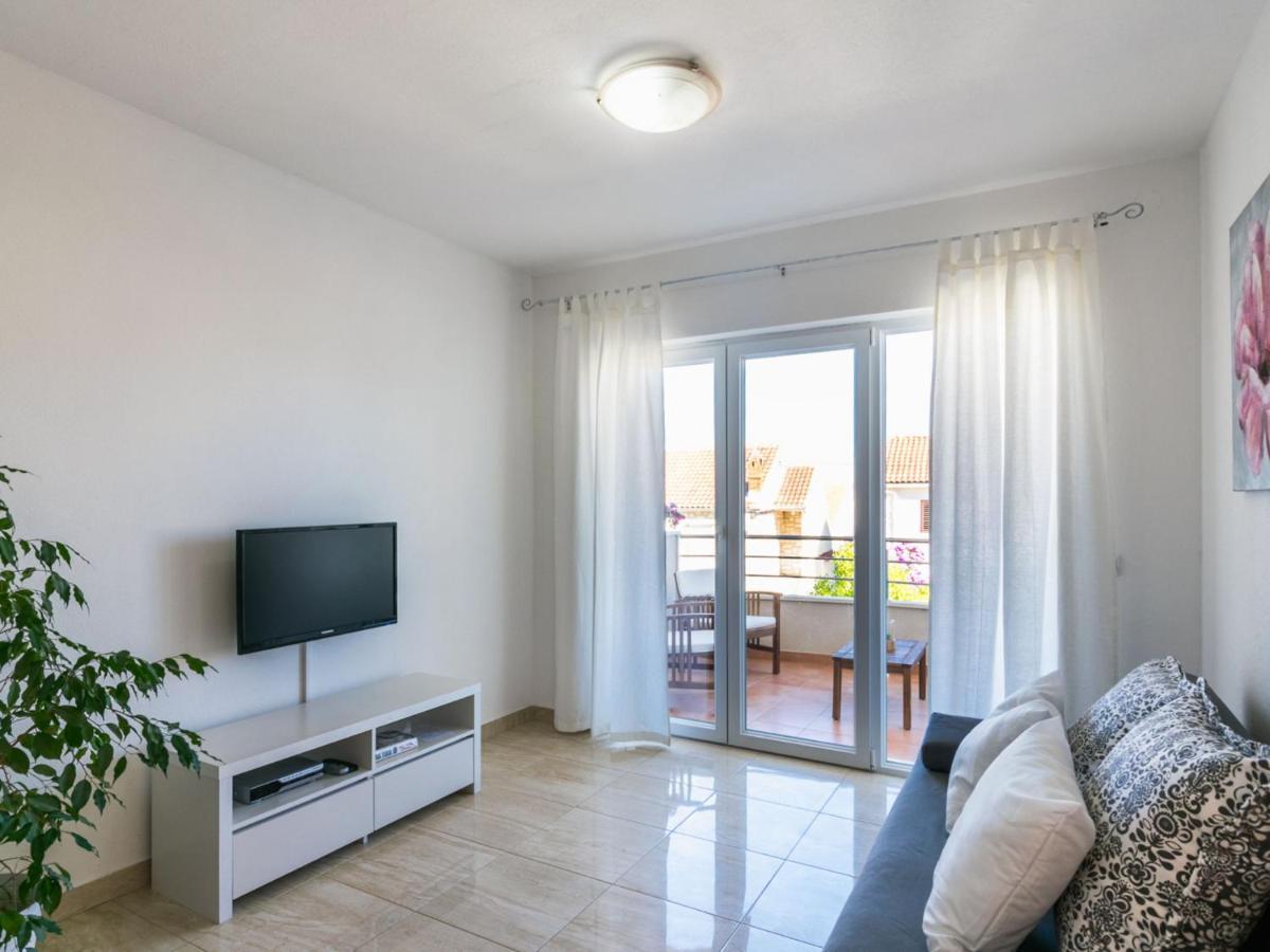 Apartment Villa 2 Pools-2 By Interhome Sutivan Luaran gambar