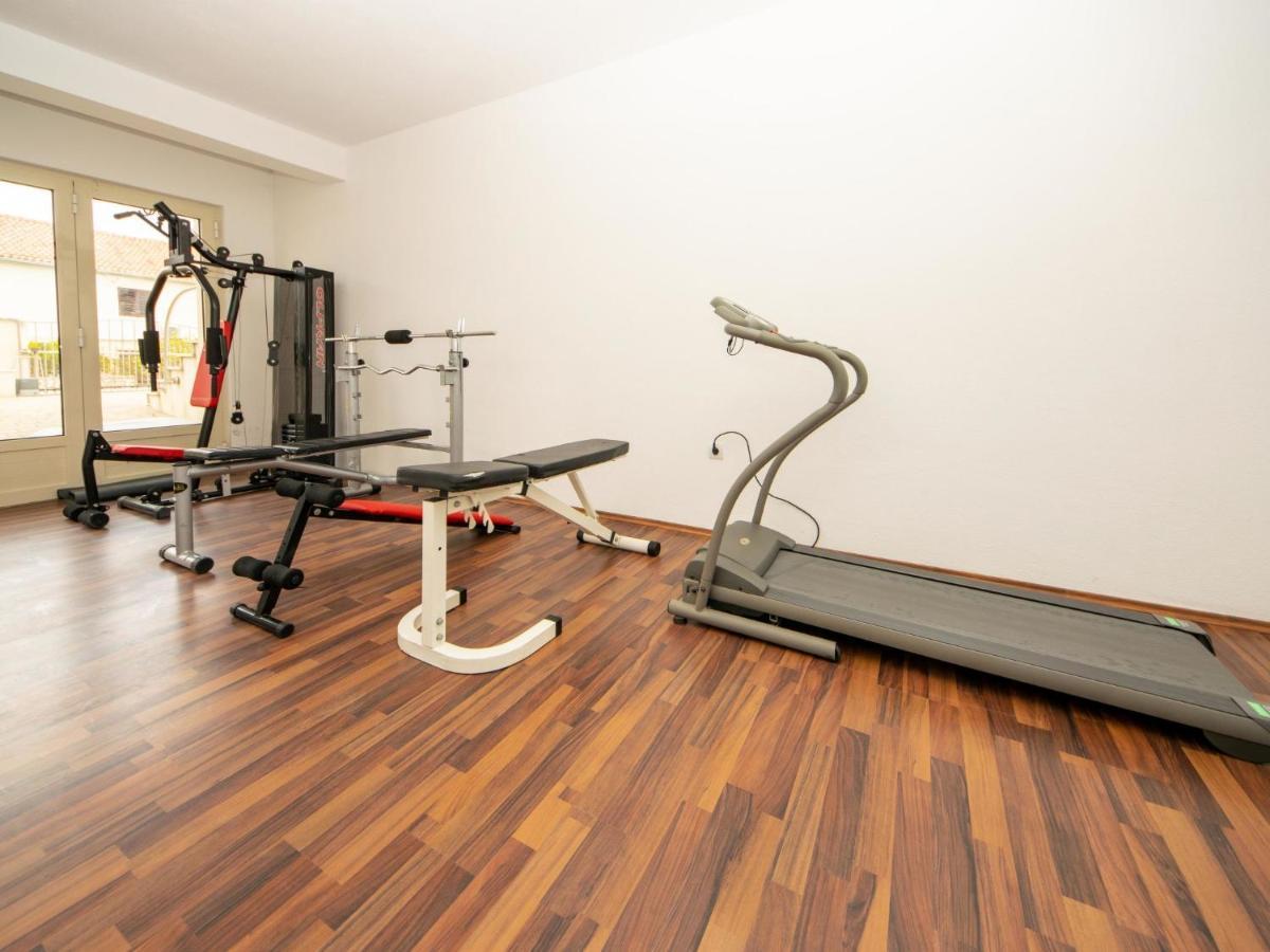 Apartment Villa 2 Pools-2 By Interhome Sutivan Luaran gambar